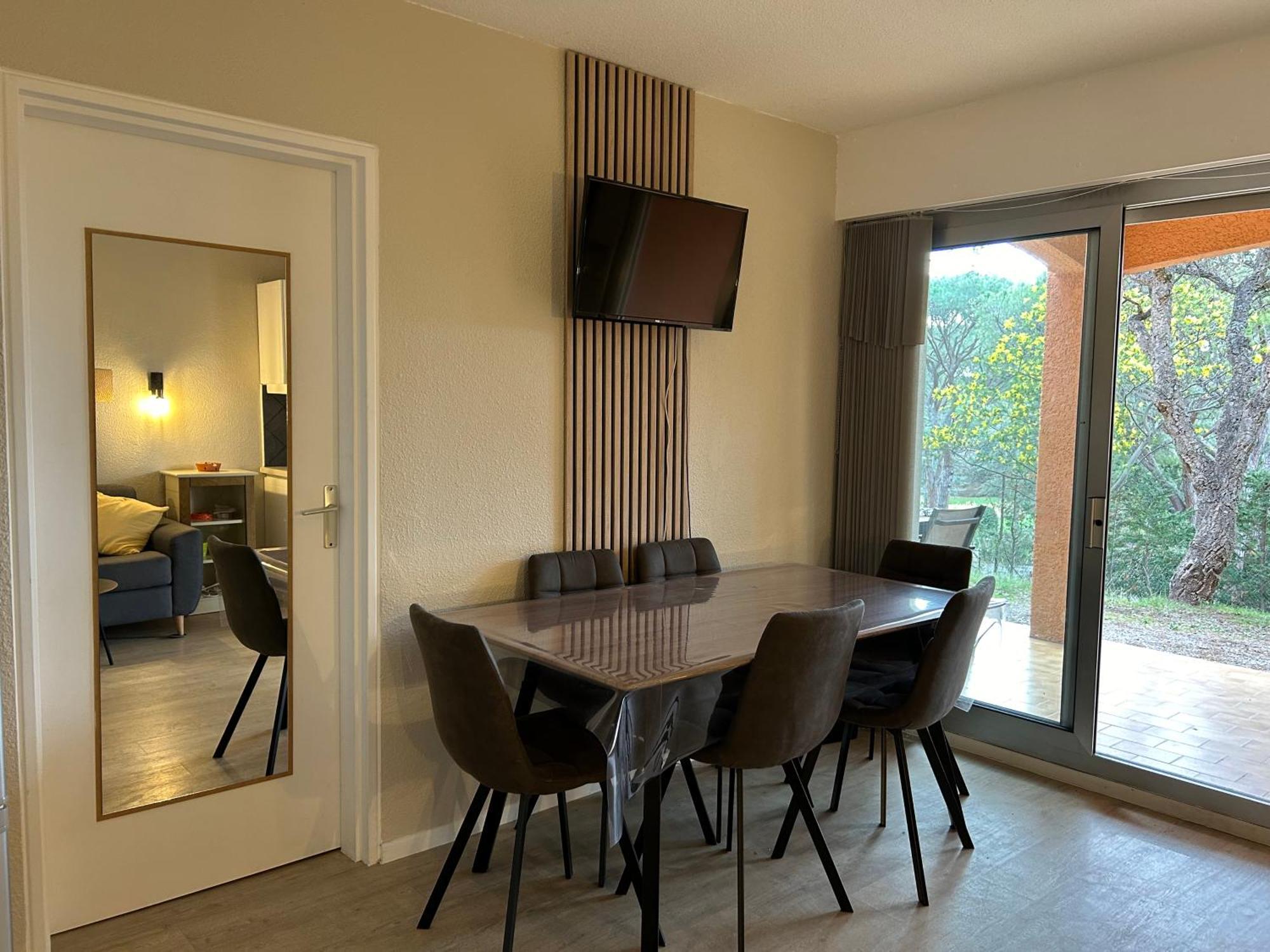 Domaine Valescure Appartement 1 Ou 2 Pieces Vue Jardin Ou Piscine Saint-Raphaël Exterior foto