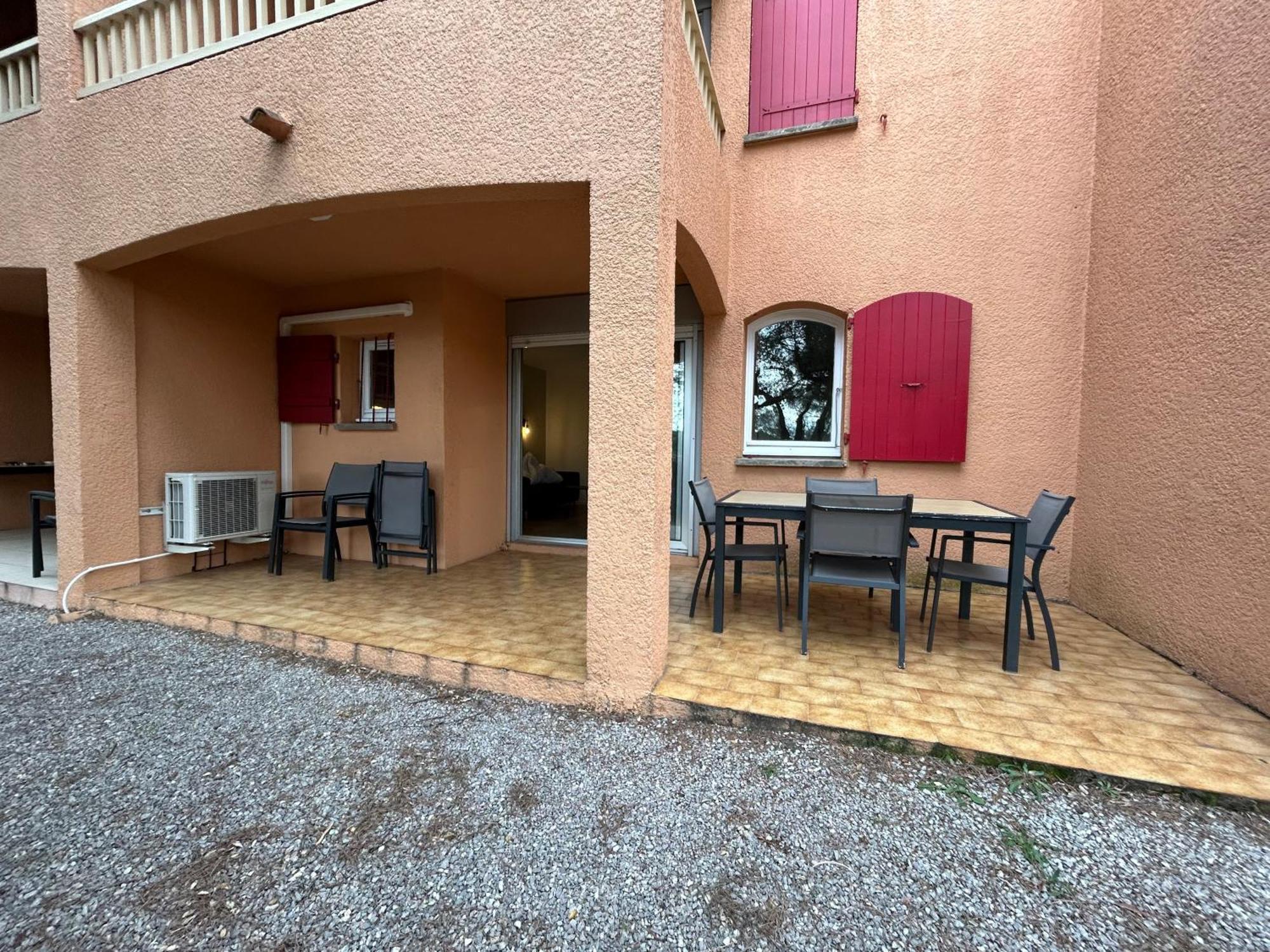 Domaine Valescure Appartement 1 Ou 2 Pieces Vue Jardin Ou Piscine Saint-Raphaël Exterior foto